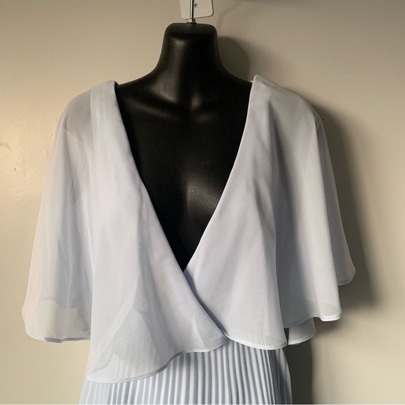 ASOS flutter sleeve baby blue pleated dress - Picture 2 of 8